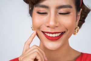 veneers vs crowns
