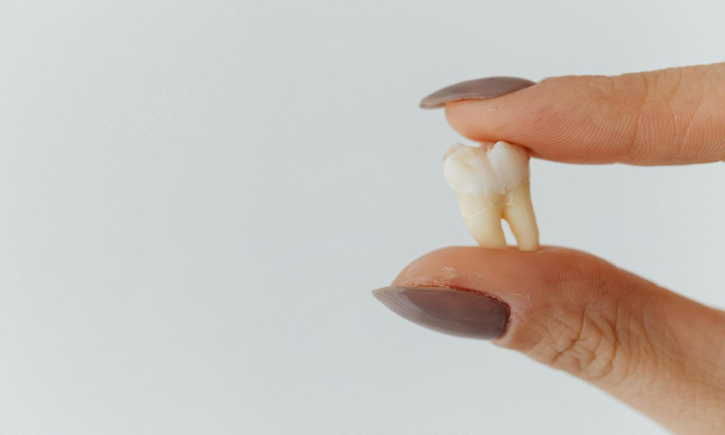 loose tooth adult
