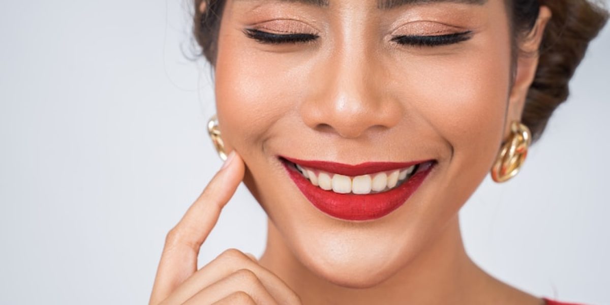 veneers vs crowns